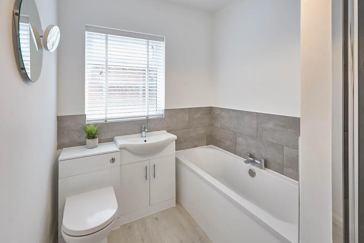 Host & Stay - Endeavour Apartments Whitby